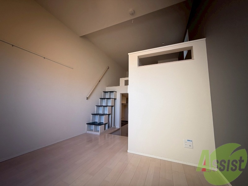 その他部屋・スペース　洋室を別角度から撮影しました。イメージを掴んで下さい。