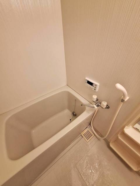 バス・シャワールーム　追焚機能付きバスルーム