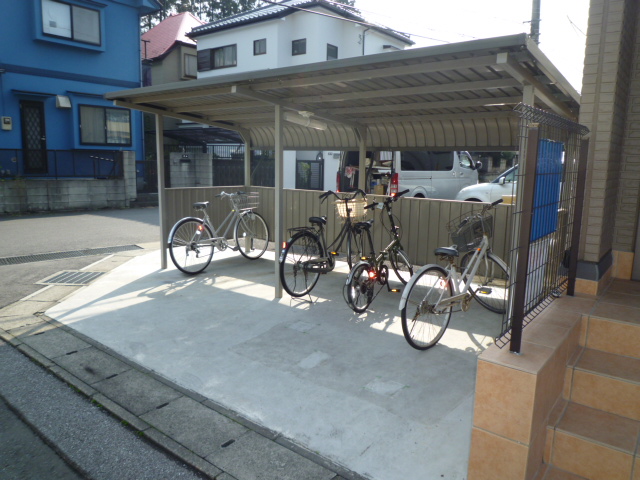 その他共有部分　屋根付　駐輪スペース