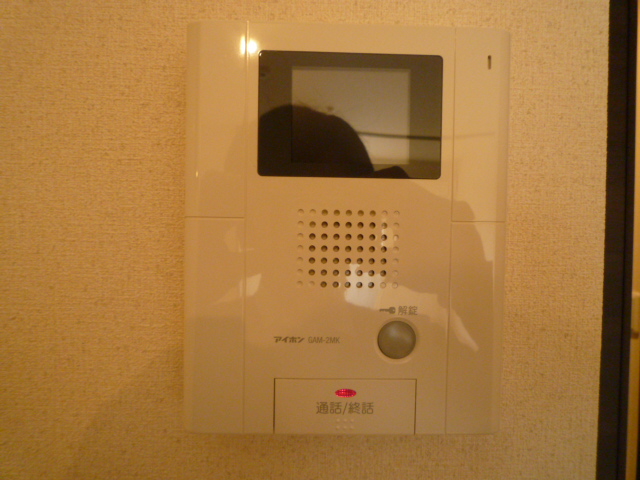 セキュリティ　急な訪問者をモニターで確認出来る　TVドアホン