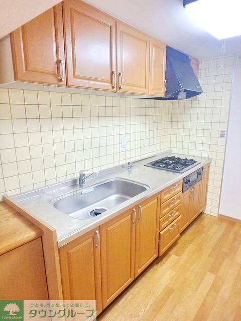 キッチン　★2口ガスシステムキッチン★
