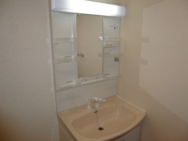 洗面設備　洗髪洗面化粧台（Ｗ＝７５０）