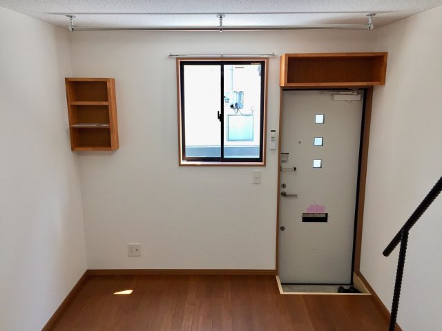 玄関　落ち着いた玄関です