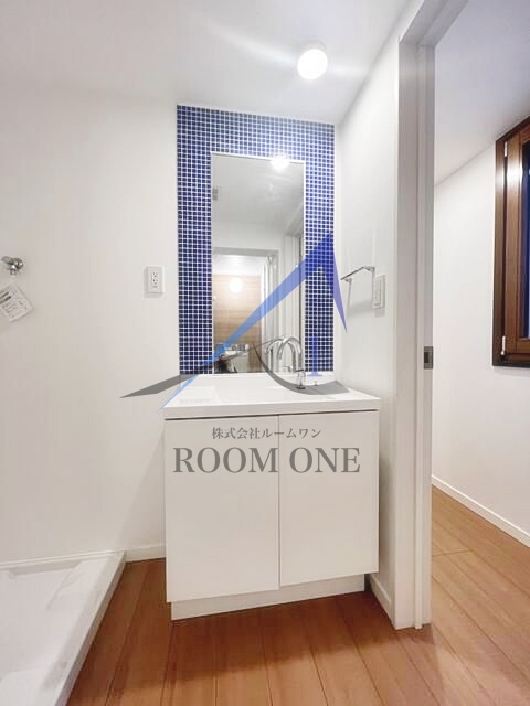 洗面設備　洗面台です。