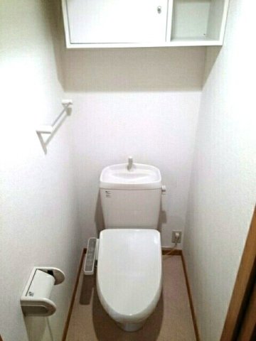 トイレ　シンプルで使いやすいトイレです
