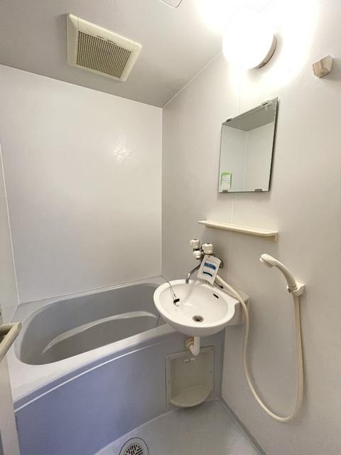 バス・シャワールーム　※参考写真