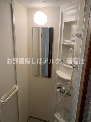 バス・シャワールーム　お風呂で日々の疲れを落としましょう