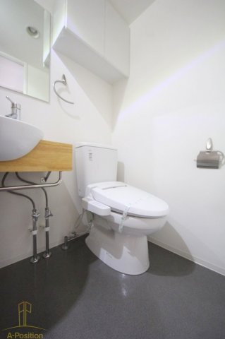 トイレ　SERENiTE北浜