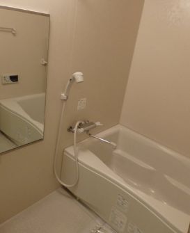 バス・シャワールーム　日々の暮らしに欠かせないお風呂です
