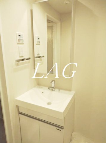 洗面設備　洗面台です。