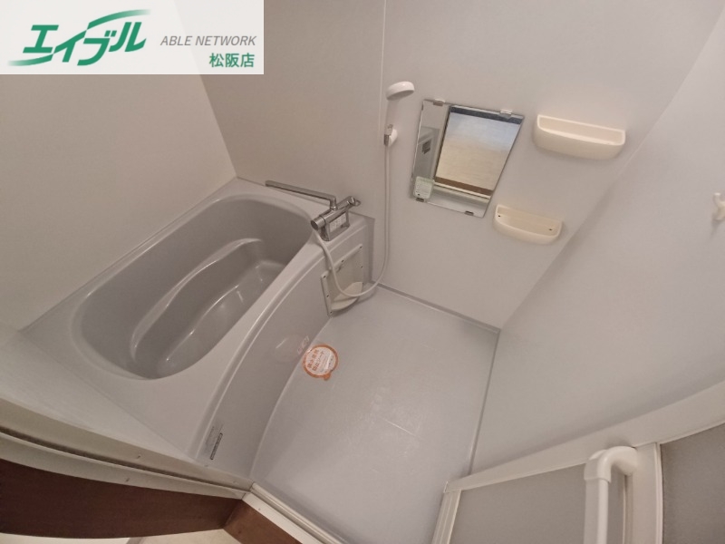 バス・シャワールーム　同型参考写真