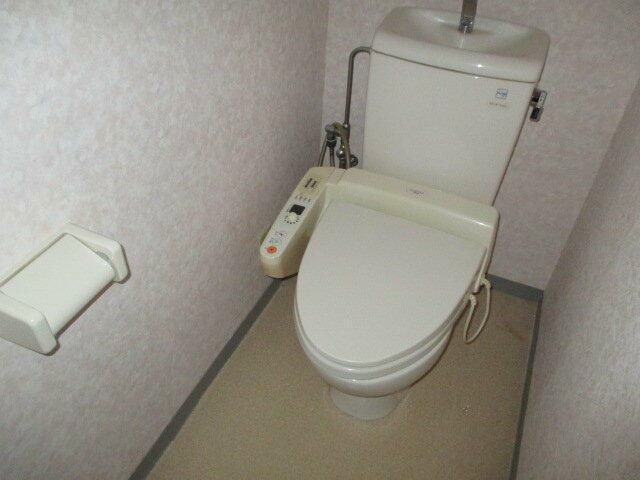トイレ　シンプルで使いやすいトイレです