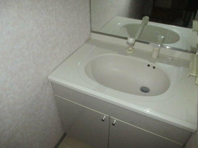 洗面設備　洗面所です