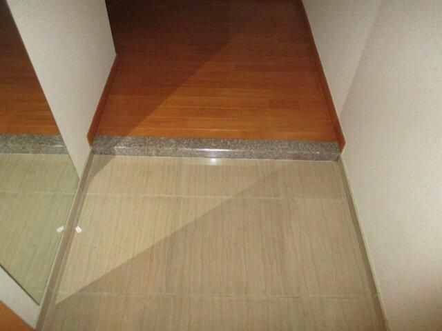 玄関　ゆったりとした玄関です