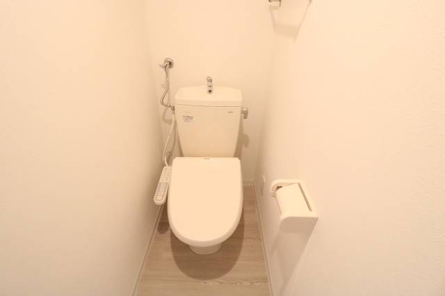 トイレ　シャワートイレ♪