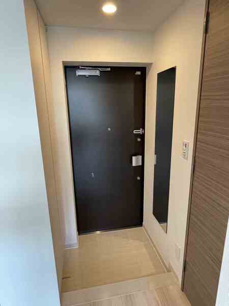 玄関　明るい玄関です