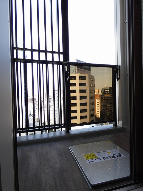 バルコニー　バルコニー