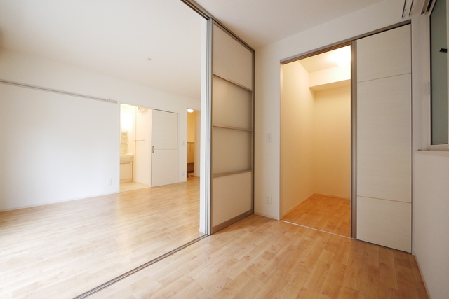 その他部屋・スペース　★明るい洋室で住み心地が良さそうですね★