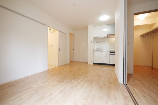 居室・リビング　★フローリングの綺麗なリビングルームですね★