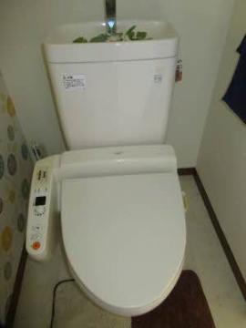 トイレ　シャワー付トイレ（イメージ）