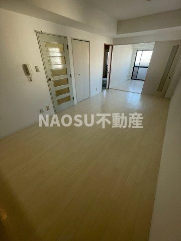 居室・リビング　ゆったり過ごせる居間です