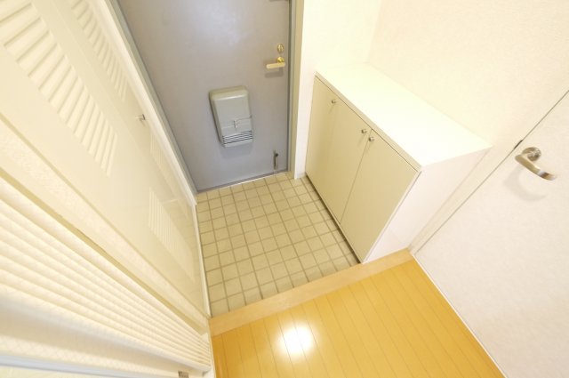 玄関　明るい玄関です