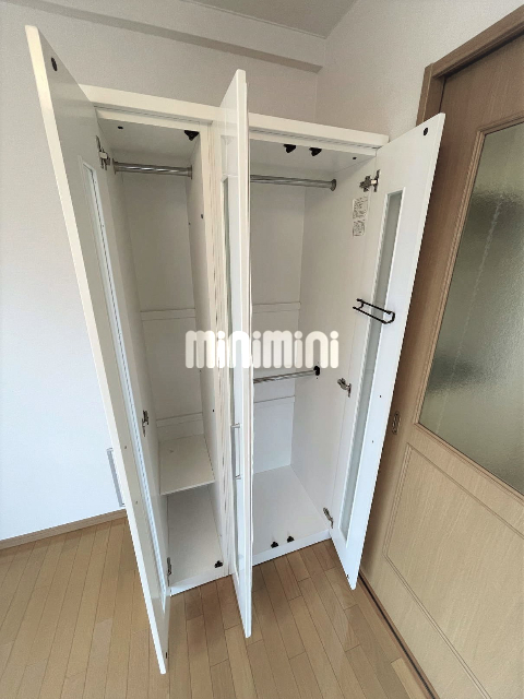 収納　※同物件別号室の参考写真です。