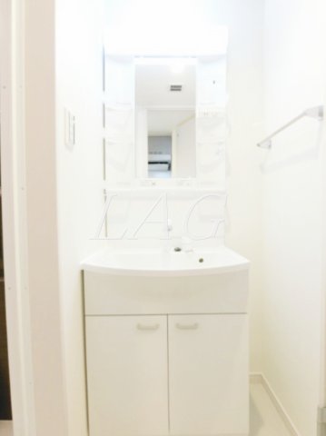 洗面設備　独立洗面台です。