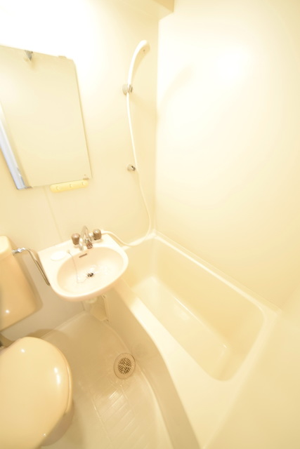 バス・シャワールーム　～さっぱりしましょう～