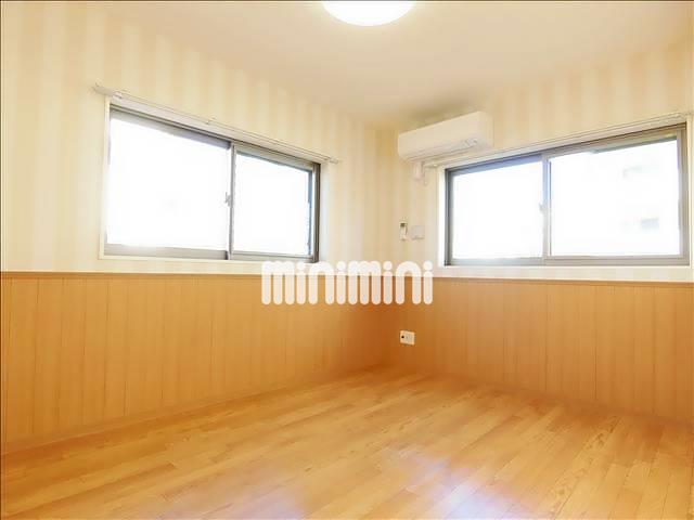 その他部屋・スペース　北側の洋室にもエアコン付きです。