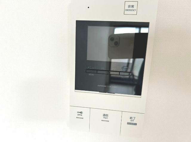 セキュリティ　同一建物内５１２号室内装写真転載