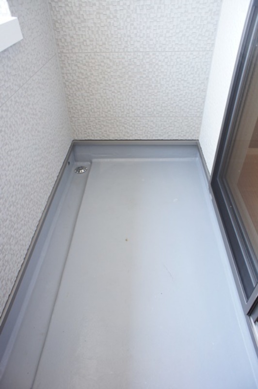 バルコニー　図面と現状に相違がある場合には現状を優先