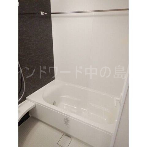 バス・シャワールーム　詳細は、ウィンドワード中の島店までご相談下さい。