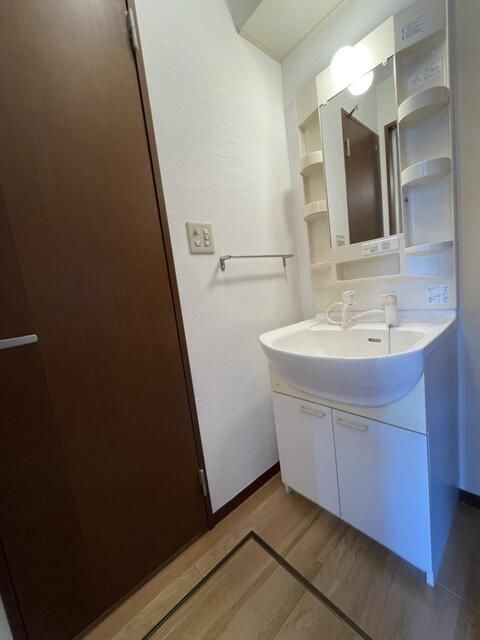 洗面設備　※別室参考写真