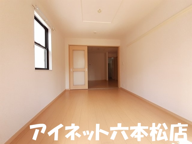 その他共有部分　寝室にいかがでしょうか