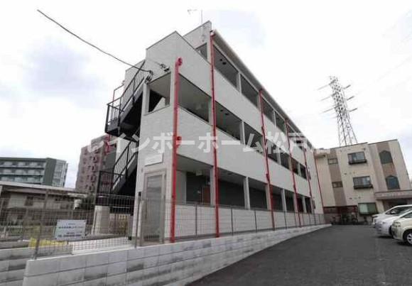 建物外観　外はこのようになっています