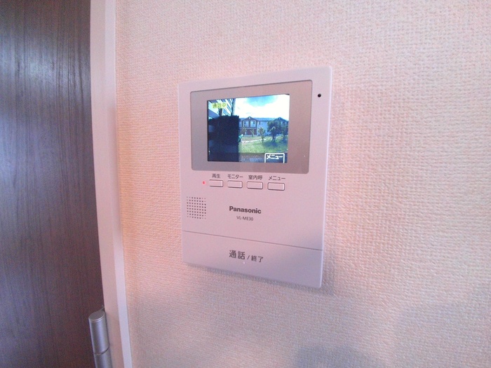 セキュリティ　モニター付きインターホンです