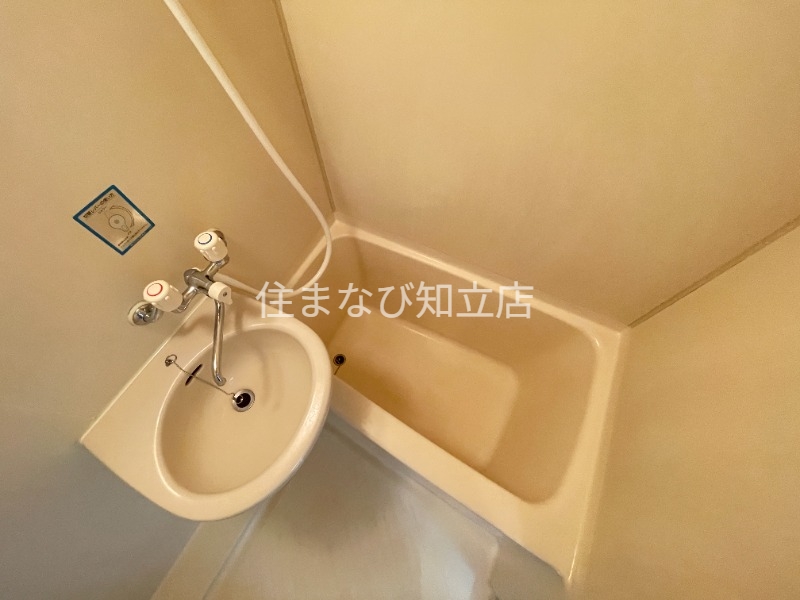 洗面設備　同型別部屋写真
