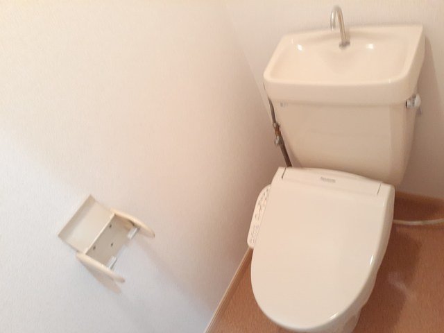 トイレ　シンプルで使いやすいトイレです