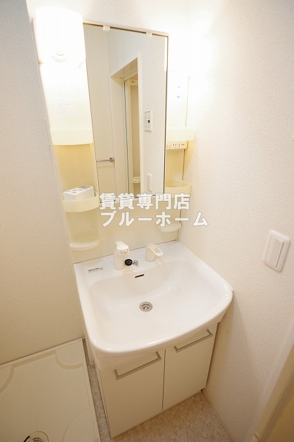 洗面設備　独立洗面台あります！