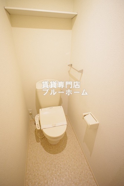 トイレ　ウォシュレット付き！