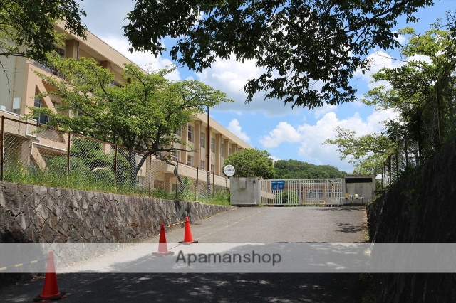 小学校　比奈知小学校（小学校）まで505m
