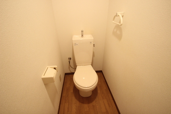 トイレ　※別部屋の写真です
