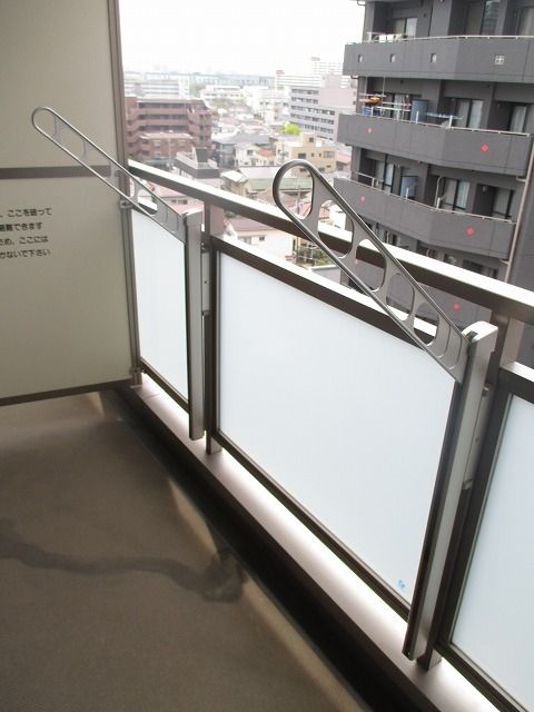 バルコニー　バルコニー