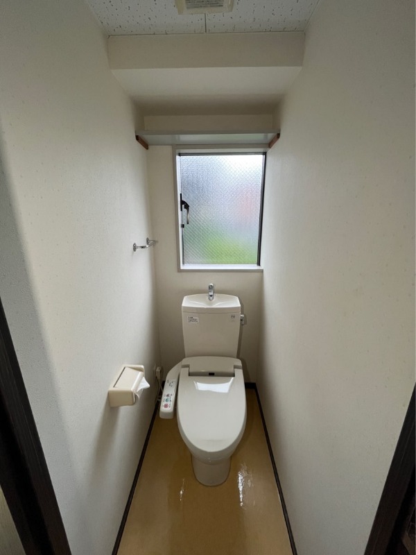 トイレ　別部屋参考写真