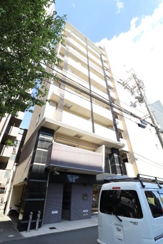 建物外観　外観は落ち着いています