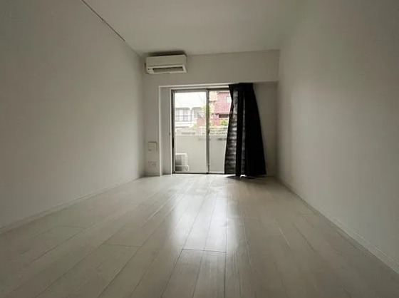居室・リビング　別部屋の画像を使用しております。