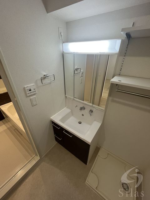 洗面設備　同仕様
