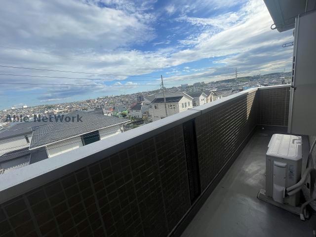 バルコニー　※同物件、別部屋の写真です