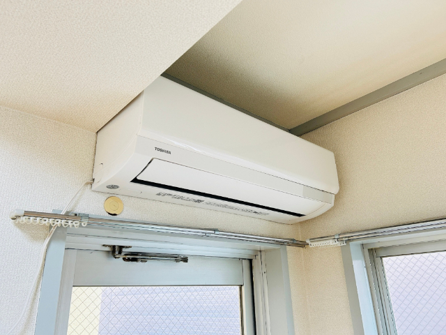 その他設備　ベランダ側からのお部屋方向です
